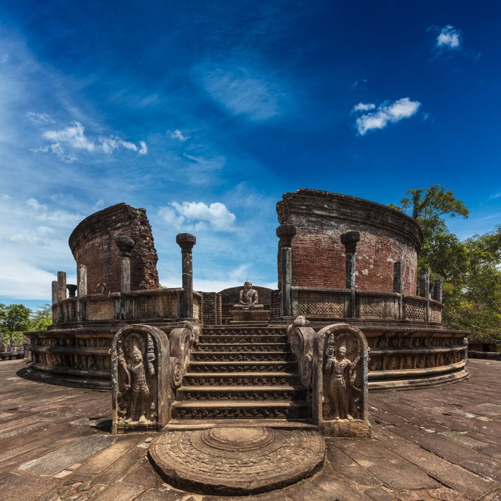 Ancient Vatadage (Buddhist stupa polonnaruwa sri lankan best travel agent